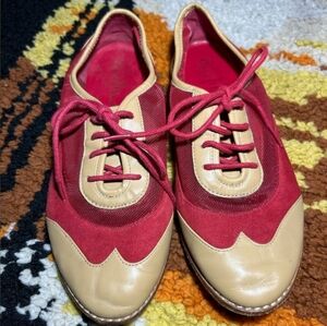 Cole Haan Red and Tan Two-Tone Lace-Up Oxford Flats